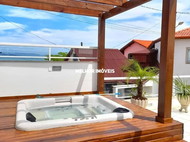 Imagem: Casa Á 10 Metros da Praia com Terraço
