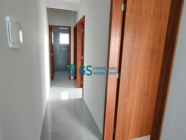 Imagem 10: Amplo sobrado com 03 quartos, sendo 01 suíte a 300m da Praia do Sonho em Palhoça - SC