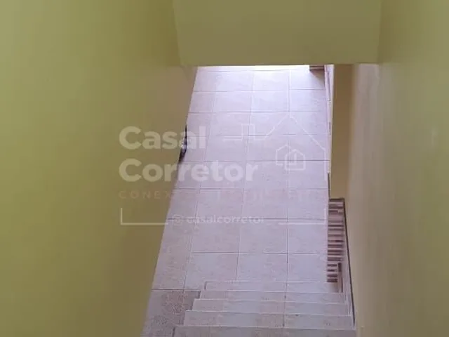Imagem 3: CASA COM 140M² E 6 DORMITÓRIOS NO BAIRRO PLANALTO