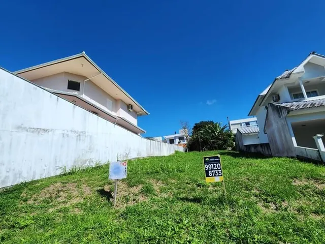 Imagem: Terreno À Venda no Bairro Pedra Branca
