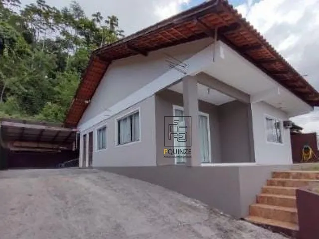 Imagem: Casa À Venda no Bairro Itoupavazinha