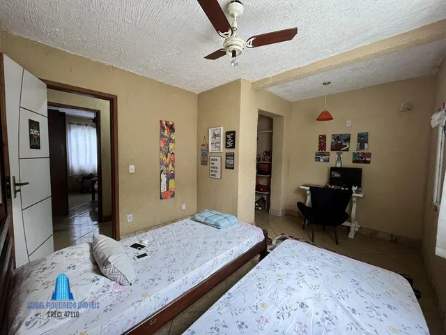 Imagem 4: Casa Térrea, 4 Dormitórios na Rua Fiora Mazzaro de Abreu