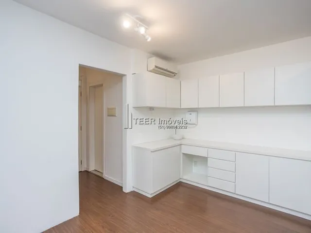 Imagem: Sala para Alugar no Bairro Tristeza - Porto