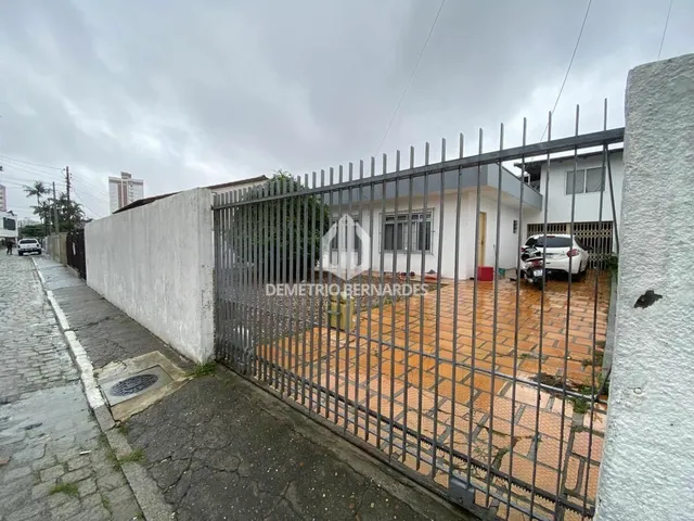 Imagem: Casa À Venda no Bairro São João - Itajaí/Sc