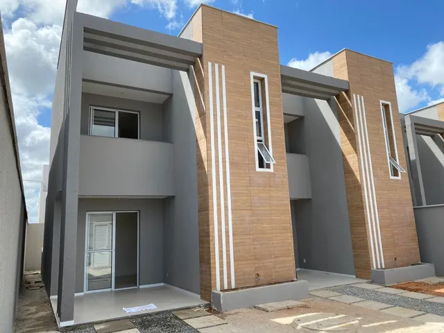 Imagem: Casa À Venda no Bairro Coité - Eusébio/Ce