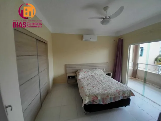 Imagem 10: Vendo Casa com 4/4, sendo 3 suítes completas com piscina particular, espaço gourmet em