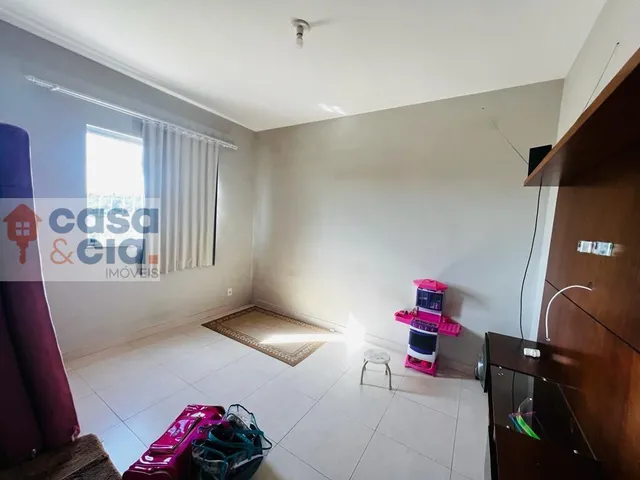 Imagem 7: Casa À Venda em Esmeraldas/Mg
