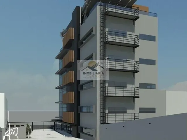 Imagem: A loja possui 2 Banheiros, 4 Vagas na garagem, 1.051m² de