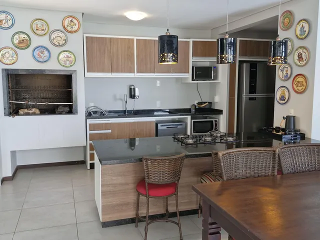 Imagem 5: Casa com piscina Centro de Garopaba SC