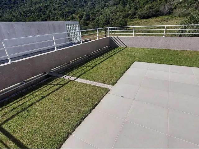 Imagem 15: Casa com piscina Centro de Garopaba SC