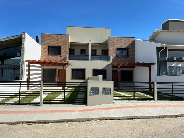 Imagem: Casa À Venda no Bairro Ambrósio - Garopaba/Sc