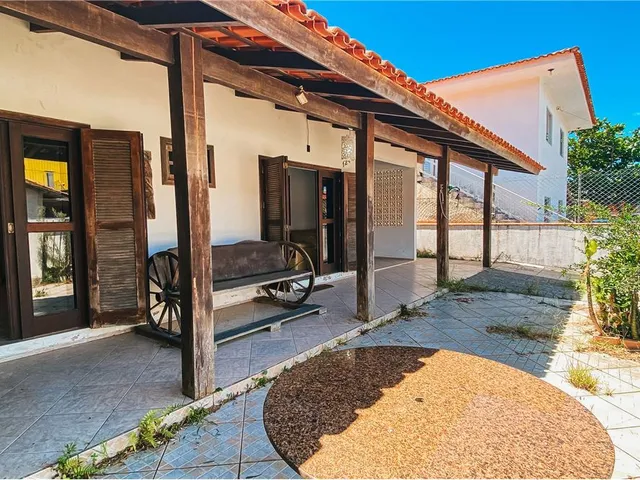 Imagem: Casa À Venda no Bairro Bombinhas - Bombinhas/Sc