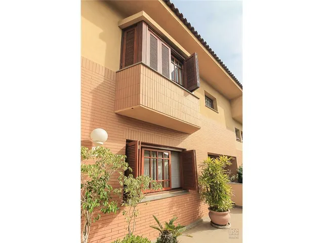 Imagem: Casa À Venda no Bairro santa Tereza - Porto