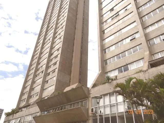 Imagem 2: Apartamento À Venda no Bairro Centro - Curitiba/Pr