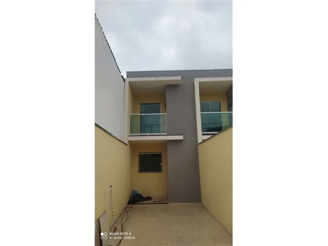 Imagem: Casa À Venda no Bairro Cidade Centenário