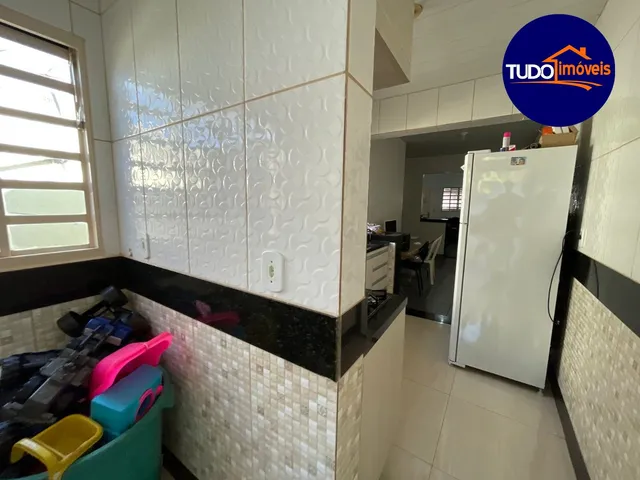 Imagem 2: Lode de 275M² com Duas Frentes, com 2 Casas, Uma de 2 Quartos e Outra de 3 Quartos, Uma