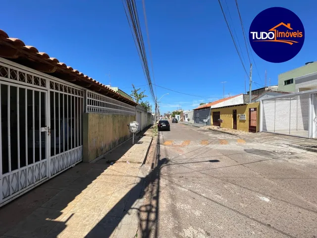 Imagem 10: Lode de 275M² com Duas Frentes, com 2 Casas, Uma de 2 Quartos e Outra de 3 Quartos, Uma