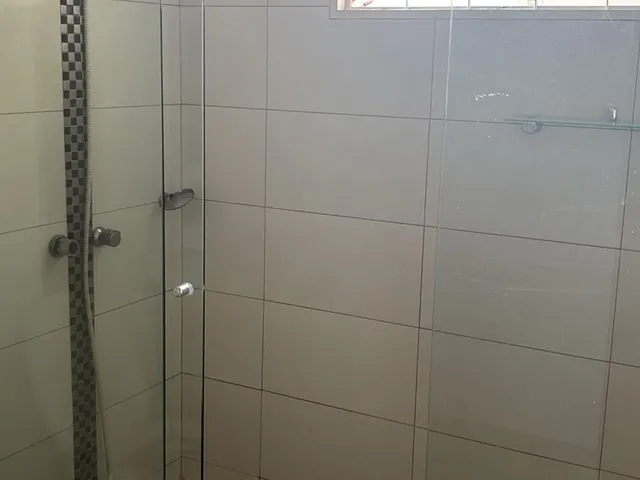Imagem 7: 4 Dormitórios, 1 Suítes, 4 Banheiro, 263M² de Área Construída