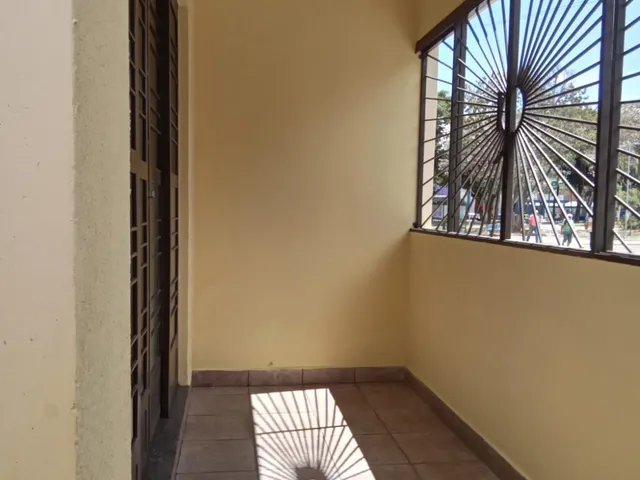 Imagem 1: Alugo Uma Ótima Casa no Bairro Avenida, Perto da Facesm. São 3 Quartos, Sala e Cozinha