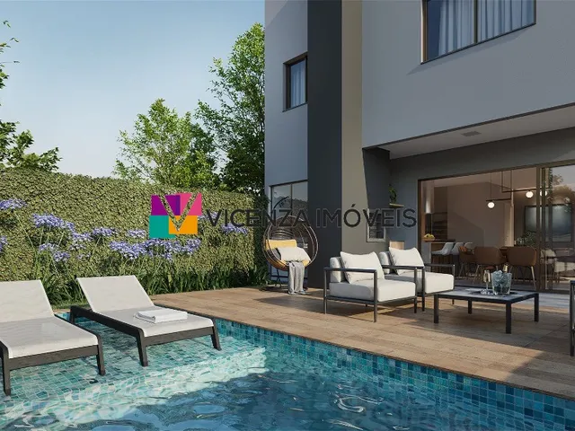 Imagem 9: Casa duplex com 4 dormitórios sendo 1 suíte master, área privativa de 145m², bairro