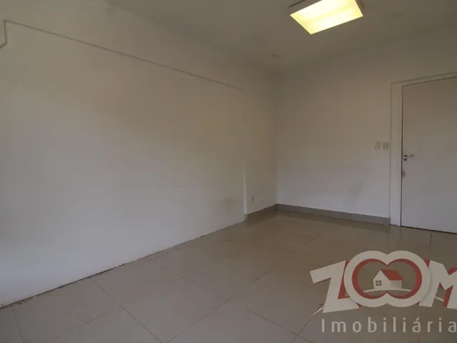 Imagem 7: Cln 201 Bloco a Salas 104/106/108 - 110M2 - Ótimo Local - Conjunto Comercial Sala E