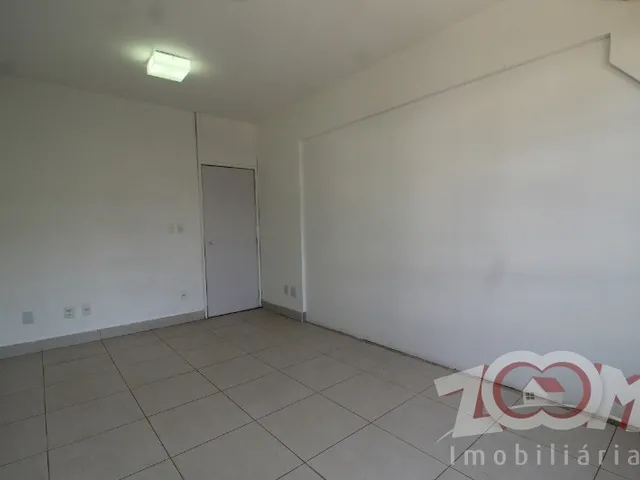 Imagem 2: Cln 201 Bloco a Salas 104/106/108 - 110M2 - Ótimo Local - Conjunto Comercial Sala E