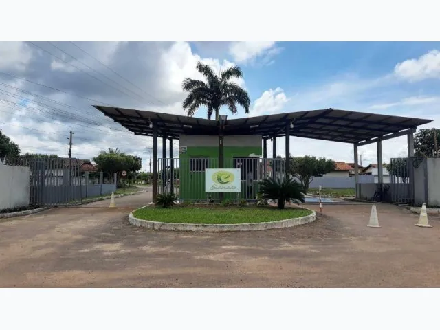 Imagem: A casa possui 2 Dormitórios, 1 Banheiro, 259m² de Área,