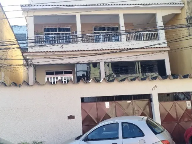 Imagem: Duque de Caxias, Casa de 3 quartos, copa-coz.