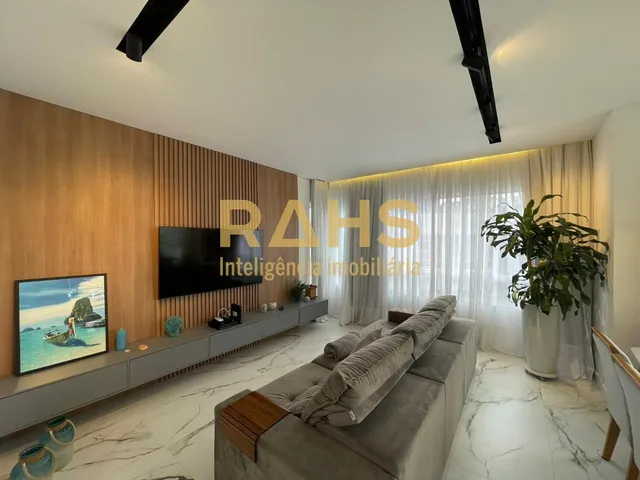 Imagem: O apartamento na cobertura possui 2 Dormitórios, 1 Suíte,
