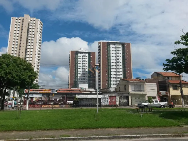 Imagem: Apartamento com 02 Quartos Sendo 01 Suite