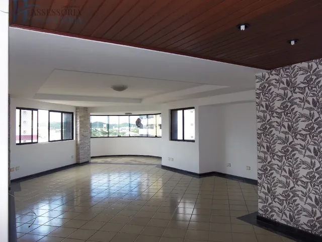 Imagem 5: Venda de apartamento no Candelária, com 4 suítes e com excelente visual da cidade