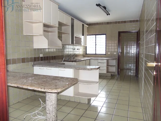 Imagem 16: Venda de apartamento no Candelária, com 4 suítes e com excelente visual da cidade