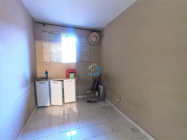Imagem 3: Sobrado À Venda no Vitória Régia Cic, com 03 Quartos, Espaço nos Fundos Com