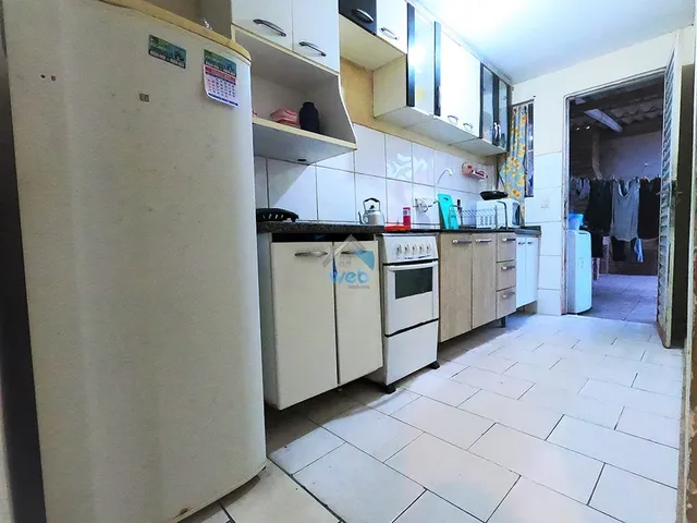 Imagem 4: Sobrado À Venda no Vitória Régia Cic, com 03 Quartos, Espaço nos Fundos Com