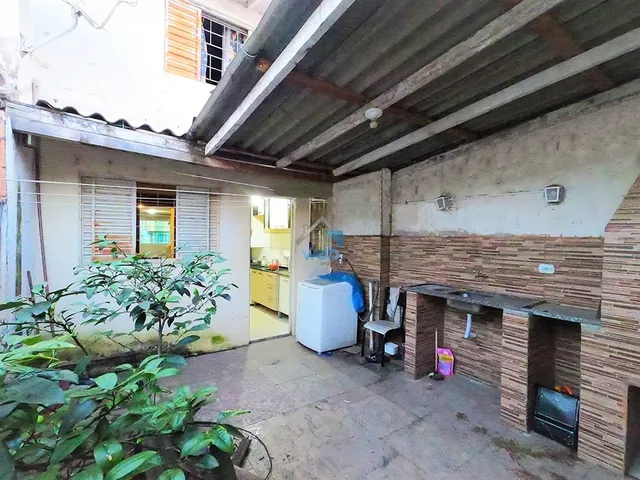 Imagem 5: Sobrado À Venda no Vitória Régia Cic, com 03 Quartos, Espaço nos Fundos Com