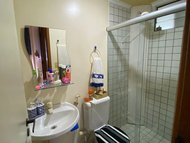 Imagem 10: Excelente Apto Mobiliado e Equipado, em Prédio Pastilhado com Infra de Lazer com Campo De