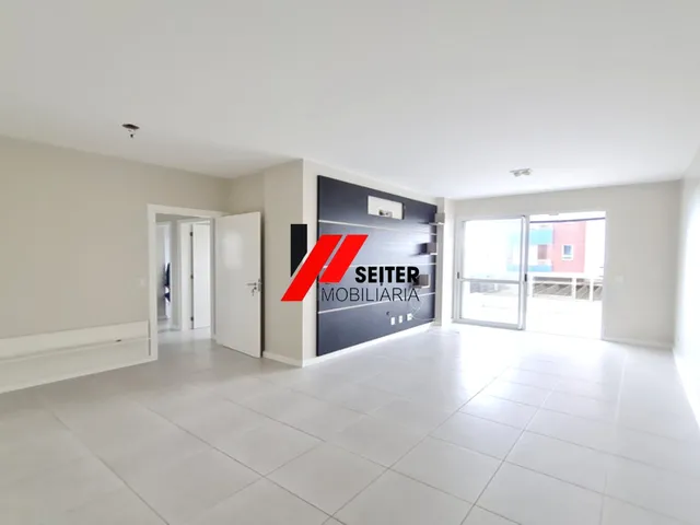 Imagem: Apartamento de 3 Dormitorios no Itacorubi