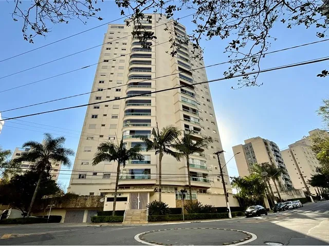 Imagem: O apartamento possui 3 Dormitórios, 3 Suítes, 8