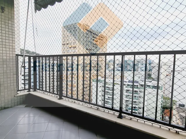 Imagem: Apartamento À Venda em Icaraí, com Varanda