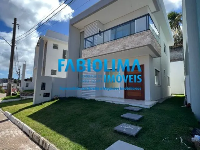 Imagem: Casa 4/4, Condomínio Fechado, Lauro de