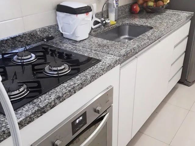 Imagem 8: Apartamento 2 Quartos, À Venda, Todo Reformado em Condomínio Próximo Ao Centro De