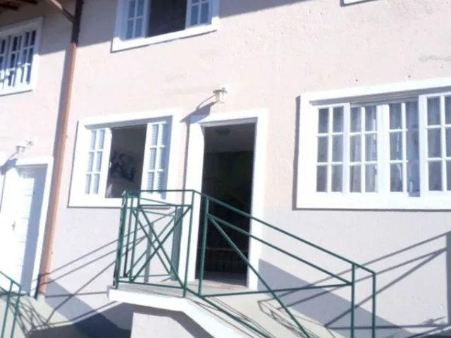 Imagem: Casa Triplex em Condomínio Fechado 2 Quartos