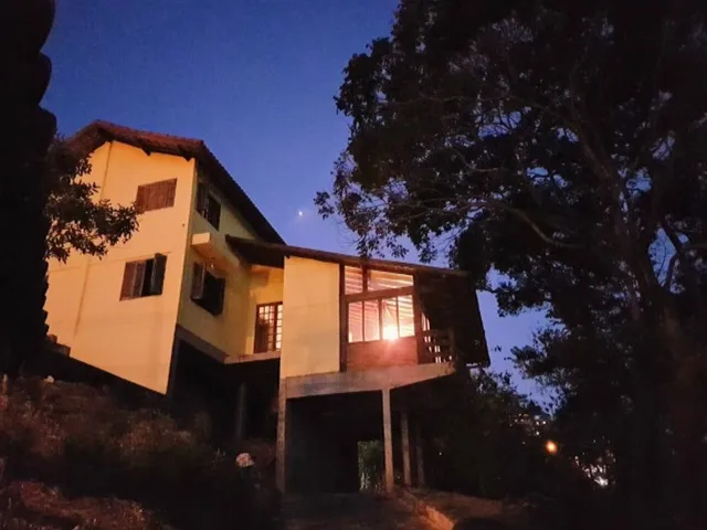 Imagem 1: Excelente Casa Próxima Ao Centro da Cidade. 1.300 M² de Terreno, 305 M² de Área