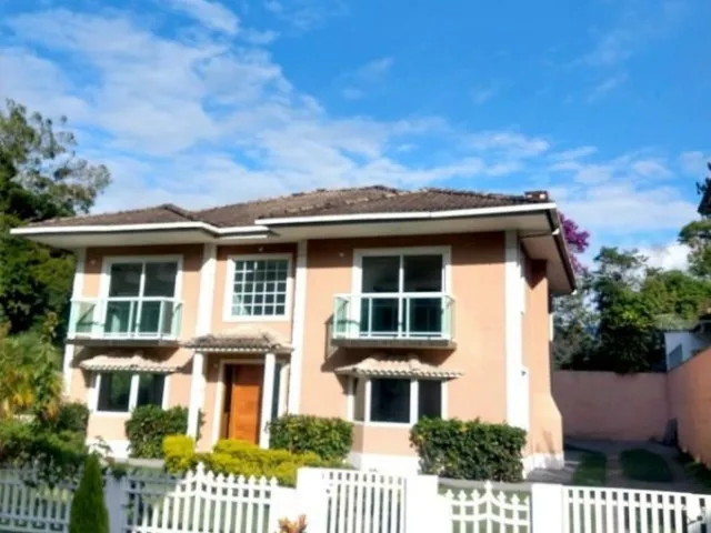Imagem: Linda Casa em Condomínio Próximo Ao Centro