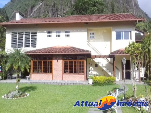Imagem: Linda Casa em Condomínio À Venda em Teresópolis