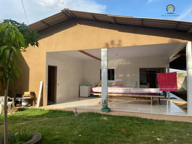 Imagem: Casa na Avenida do Bairro Cotrel