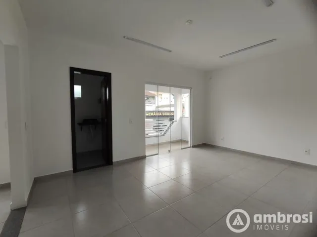 Imagem 10: APARTAMENTO - PISO SUPERIOR - CENTRO I