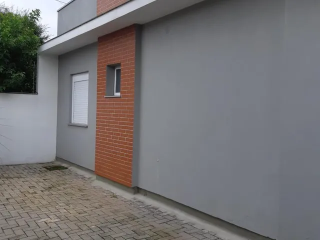 Imagem: Casa de 2 Dormitórios em Condomínio Fechado