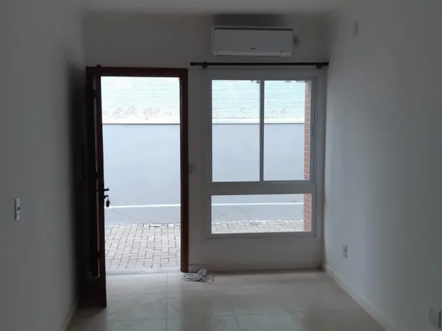 Imagem 8: Casa de 2 Dormitórios em Condomínio Fechado