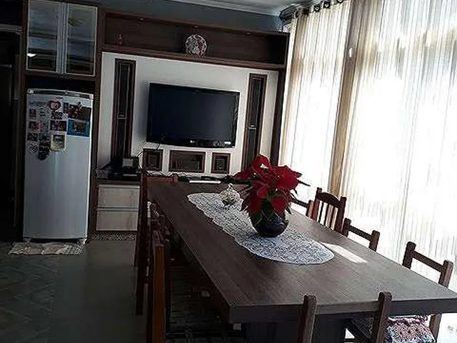 Imagem: Casa À Venda